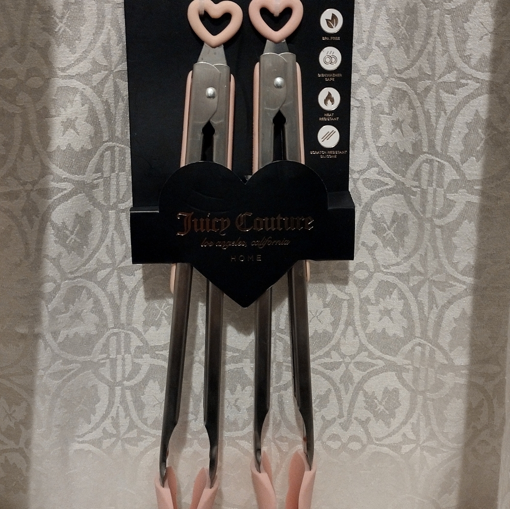 JUICY COUTURE 2 PIECE KITCHEN TONGS PINK BPA FREE/SCRATCH RESIST SILICONE NEW